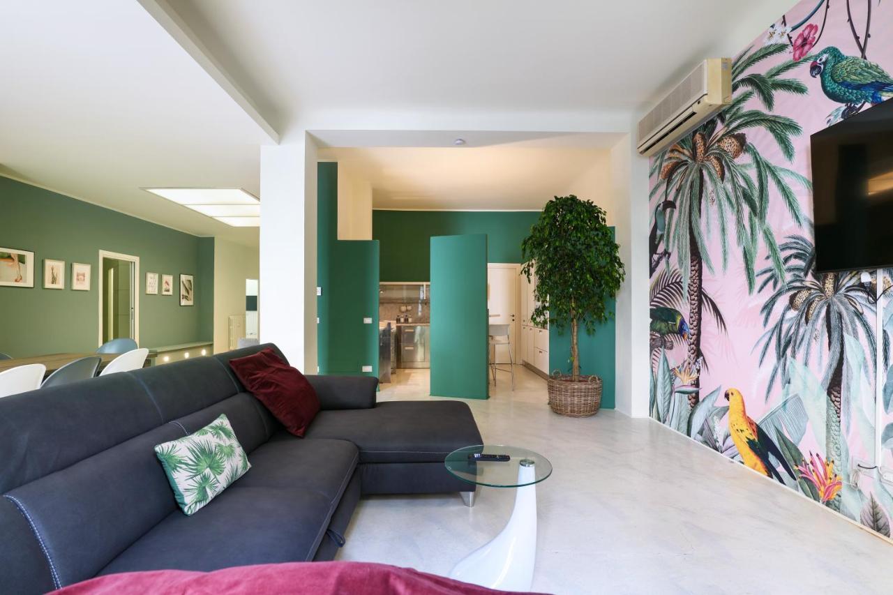 Prestige Boutique Homes - Garden & Pool ミラノ エクステリア 写真