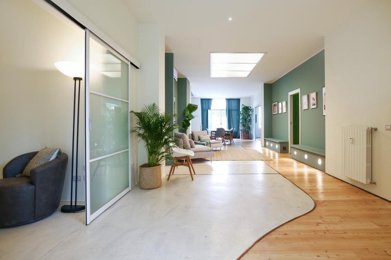 Prestige Boutique Homes - Garden & Pool ミラノ エクステリア 写真